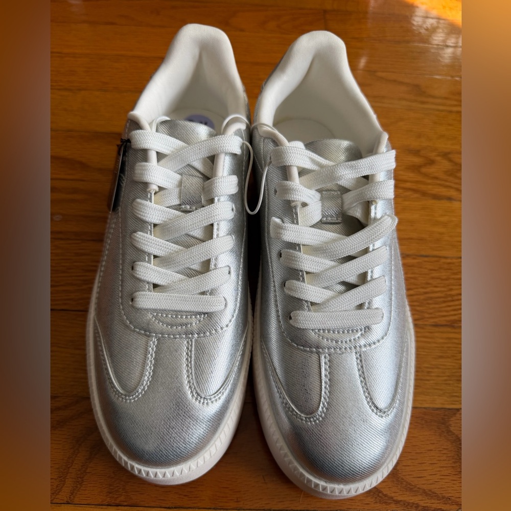 Women Silver Sneakers